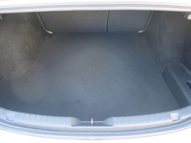 マツダ ＭＡＺＤＡ３　セダン ２．０ ２０Ｓ Ｌパッケージ R1年 (関東) 99