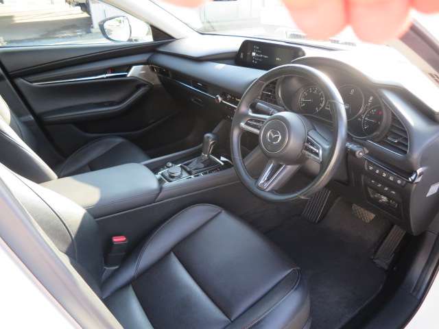 マツダ ＭＡＺＤＡ３　セダン ２．０ ２０Ｓ Ｌパッケージ R1年 (関東) 99