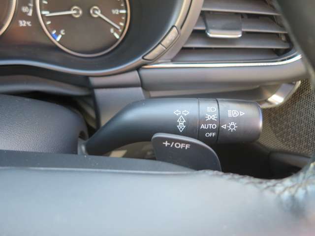 マツダ ＭＡＺＤＡ３　セダン ２．０ ２０Ｓ Ｌパッケージ R1年 (関東) 99