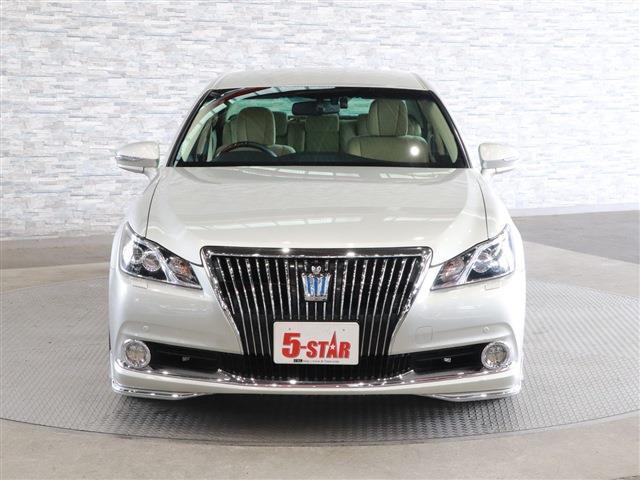 トヨタ クラウンマジェスタ　ハイブリッド ３．５ H25年 (関東) 99