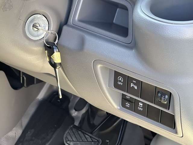 スズキ エブリイ ６６０ ＰＣ ハイルーフ ４ＷＤ R5年 (東海) 99