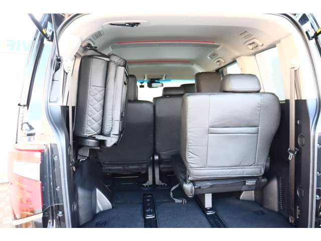 三菱 デリカ　Ｄ：５ ２．２ Ｐ ディーゼルターボ ４ＷＤ R4年 (関東) 99