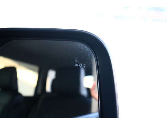 三菱 デリカ　Ｄ：５ ２．２ Ｐ ディーゼルターボ ４ＷＤ R4年 (関東) 99