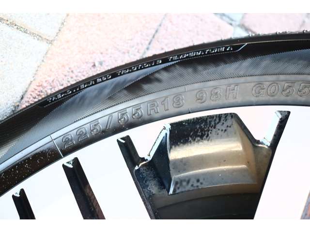 三菱 デリカ　Ｄ：５ ２．２ Ｐ ディーゼルターボ ４ＷＤ R4年 (関東) 99