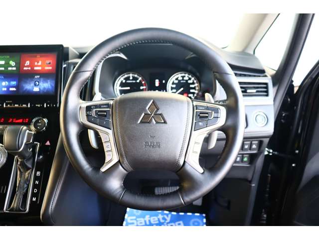 三菱 デリカ　Ｄ：５ ２．２ Ｐ ディーゼルターボ ４ＷＤ R4年 (関東) 99