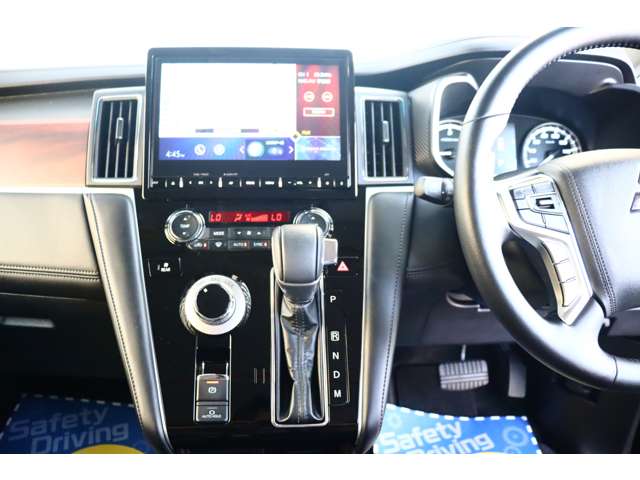 三菱 デリカ　Ｄ：５ ２．２ Ｐ ディーゼルターボ ４ＷＤ R4年 (関東) 99