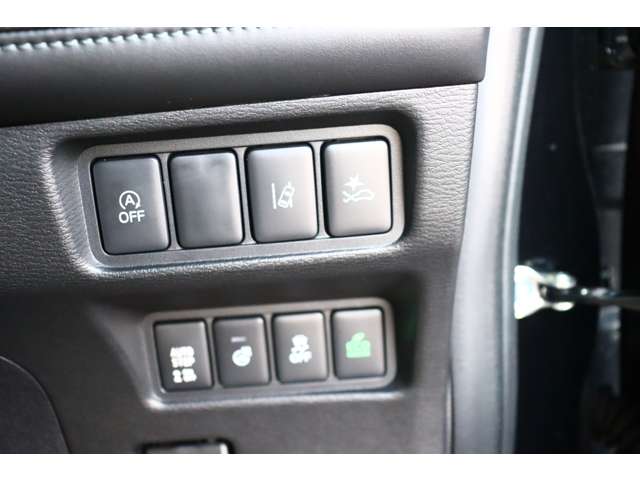 三菱 デリカ　Ｄ：５ ２．２ Ｐ ディーゼルターボ ４ＷＤ R4年 (関東) 99