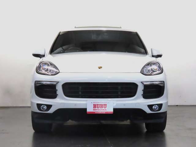ポルシェ カイエン Ｓ Ｅ－ハイブリッド ティプトロニックＳ ４ＷＤ H27年 (関東) 99