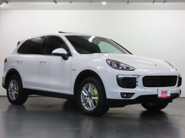 ポルシェ カイエン Ｓ Ｅ－ハイブリッド ティプトロニックＳ ４ＷＤ H27年 (関東) 99