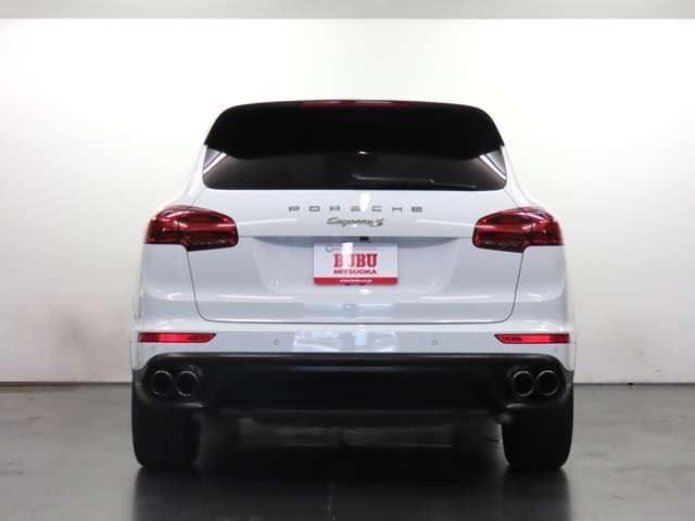 ポルシェ カイエン Ｓ Ｅ－ハイブリッド ティプトロニックＳ ４ＷＤ H27年 (関東) 99