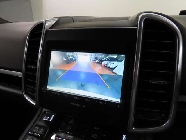 ポルシェ カイエン Ｓ Ｅ－ハイブリッド ティプトロニックＳ ４ＷＤ H27年 (関東) 99