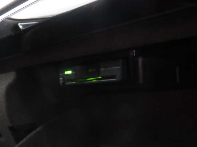 ポルシェ カイエン Ｓ Ｅ－ハイブリッド ティプトロニックＳ ４ＷＤ H27年 (関東) 99