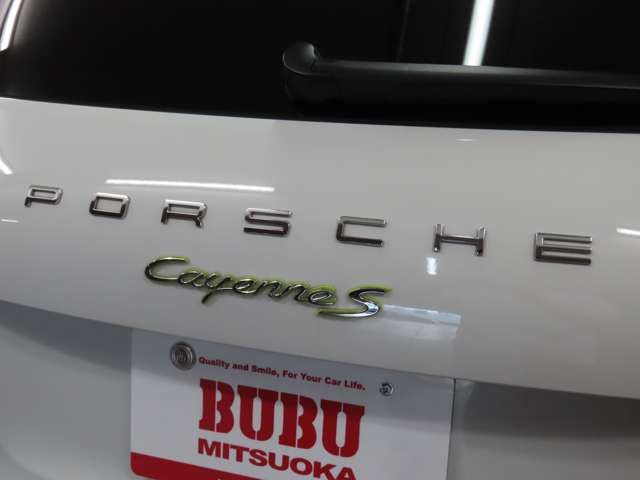 ポルシェ カイエン Ｓ Ｅ－ハイブリッド ティプトロニックＳ ４ＷＤ H27年 (関東) 99