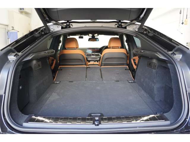 ＢＭＷ Ｘ６ Ｘドライブ３５Ｄ Ｍスポーツ ディーゼルターボ ４ＷＤ R5年 (近畿) 99