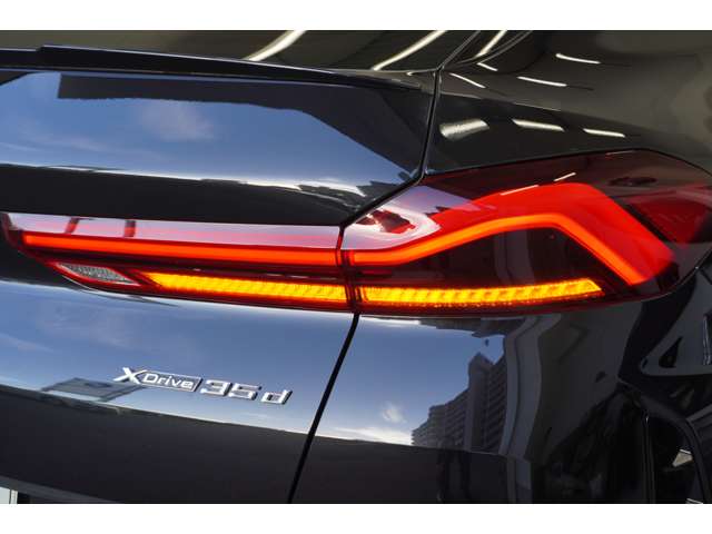 ＢＭＷ Ｘ６ Ｘドライブ３５Ｄ Ｍスポーツ ディーゼルターボ ４ＷＤ R5年 (近畿) 99