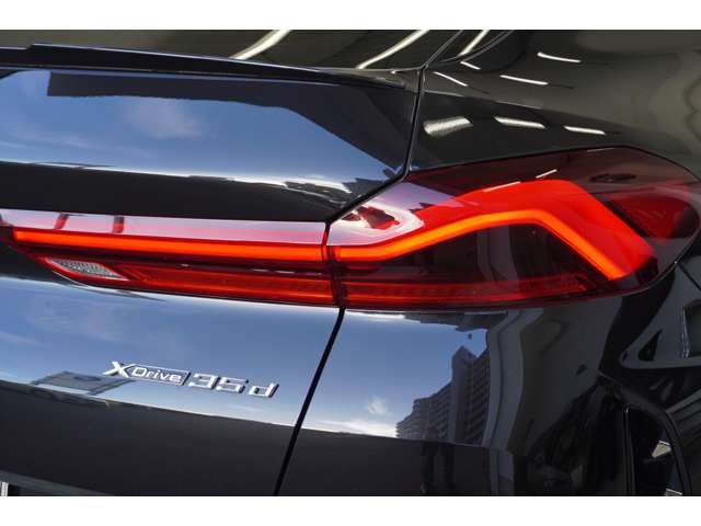 ＢＭＷ Ｘ６ Ｘドライブ３５Ｄ Ｍスポーツ ディーゼルターボ ４ＷＤ R5年 (近畿) 99