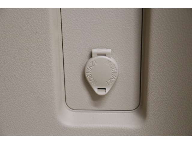 トヨタ ランドクルーザープラド ２．７ ＴＸ Ｌパッケージ マットブラック エディション ４ＷＤ R5年 (東海) 99