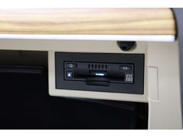 トヨタ ランドクルーザープラド ２．７ ＴＸ Ｌパッケージ マットブラック エディション ４ＷＤ R5年 (東海) 99