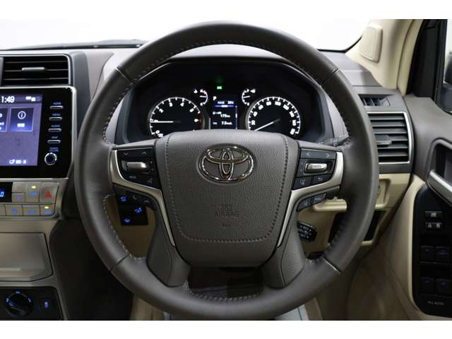 トヨタ ランドクルーザープラド ２．７ ＴＸ Ｌパッケージ マットブラック エディション ４ＷＤ R5年 (東海) 99