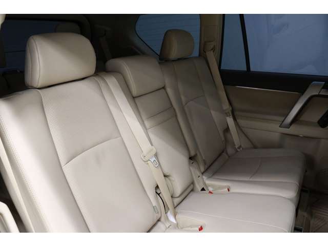 トヨタ ランドクルーザープラド ２．７ ＴＸ Ｌパッケージ マットブラック エディション ４ＷＤ R5年 (東海) 99