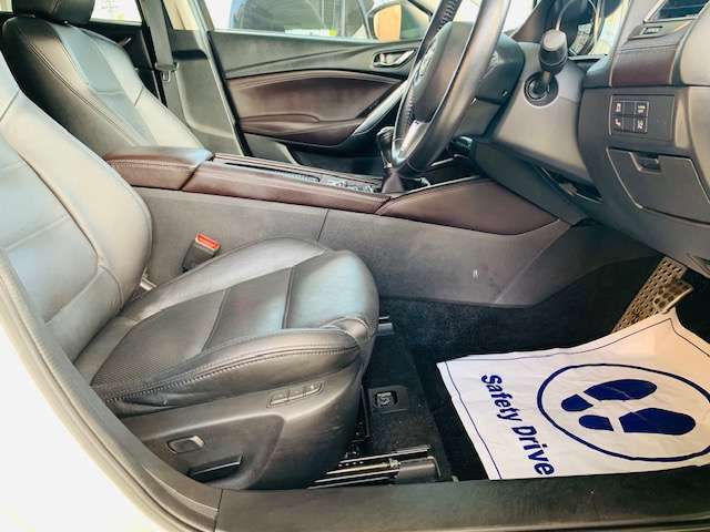 マツダ アテンザ　ワゴン ２．２ ＸＤ Ｌパッケージ ディーゼルターボ ４ＷＤ H27年 (東北) 99