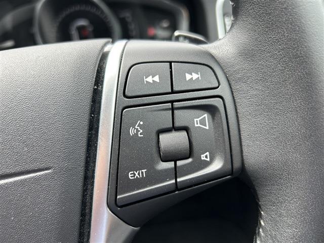 ボルボ Ｖ６０ Ｄ４ ダイナミック エディション ディーゼルターボ H29年 (東北) 99