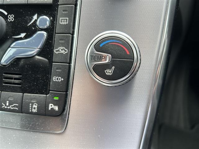 ボルボ Ｖ６０ Ｄ４ ダイナミック エディション ディーゼルターボ H29年 (東北) 99