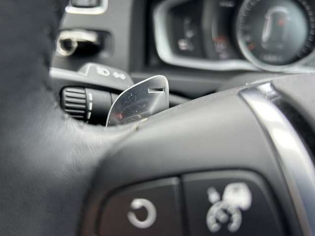 ボルボ Ｖ６０ Ｄ４ ダイナミック エディション ディーゼルターボ H29年 (東北) 99