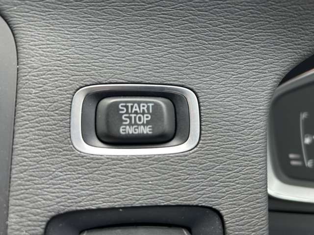 ボルボ Ｖ６０ Ｄ４ ダイナミック エディション ディーゼルターボ H29年 (東北) 99