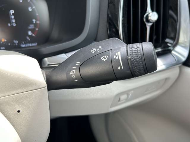 ボルボ Ｓ６０ Ｔ４　モメンタム R2年 (東北) 99