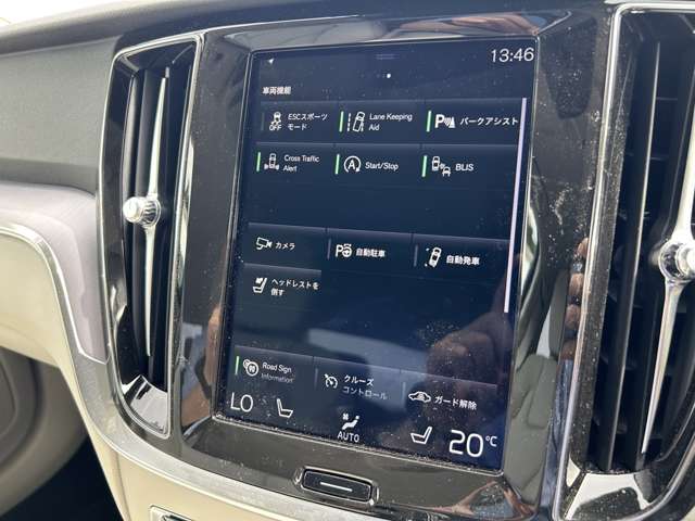 ボルボ Ｓ６０ Ｔ４　モメンタム R2年 (東北) 99