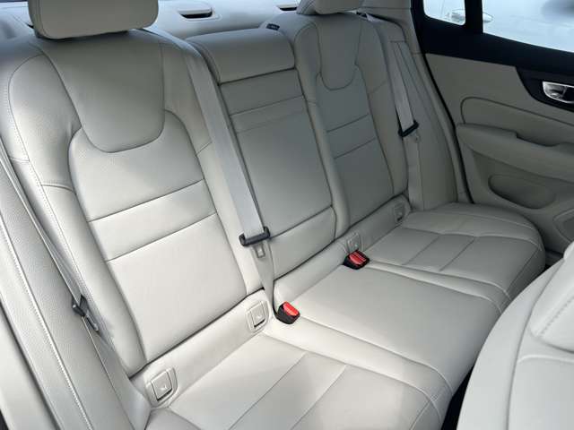 ボルボ Ｓ６０ Ｔ４　モメンタム R2年 (東北) 99