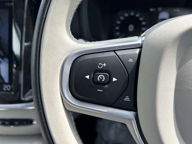 ボルボ Ｓ６０ Ｔ４　モメンタム R2年 (東北) 99