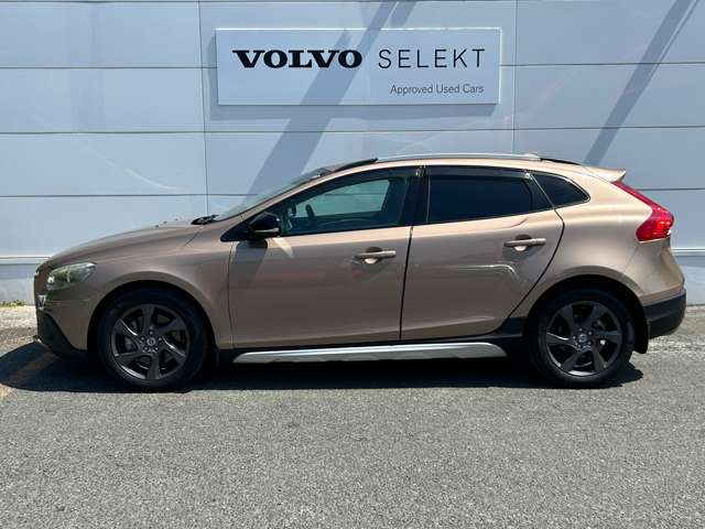 ボルボ Ｖ４０クロスカントリー Ｔ５ ４ＷＤ H26年 (東北) 99