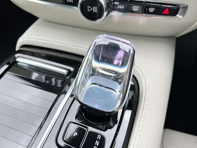 ボルボ Ｖ６０ リチャージ アルティメット Ｔ６ ＡＷＤ プラグイン ハイブリッド ４ＷＤ R6年 (東北) 99