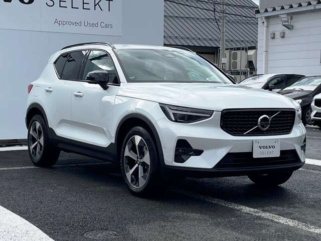 ボルボ ＸＣ４０ アルティメット Ｂ４ ＡＷＤ ダーク エディション ４ＷＤ R6年 (東北) 99