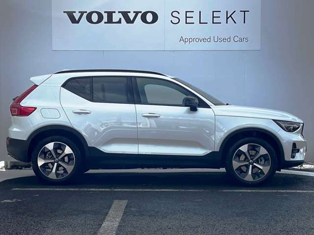 ボルボ ＸＣ４０ アルティメット Ｂ４ ＡＷＤ ダーク エディション ４ＷＤ R6年 (東北) 99