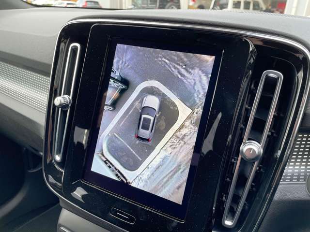 ボルボ ＸＣ４０ アルティメット Ｂ４ ＡＷＤ ダーク エディション ４ＷＤ R6年 (東北) 99