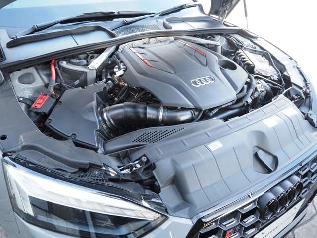 アウディ Ｓ５　スポーツバック ３．０ ４ＷＤ R5年 (近畿) 99