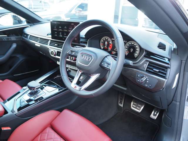 アウディ Ｓ５　スポーツバック ３．０ ４ＷＤ R5年 (近畿) 99