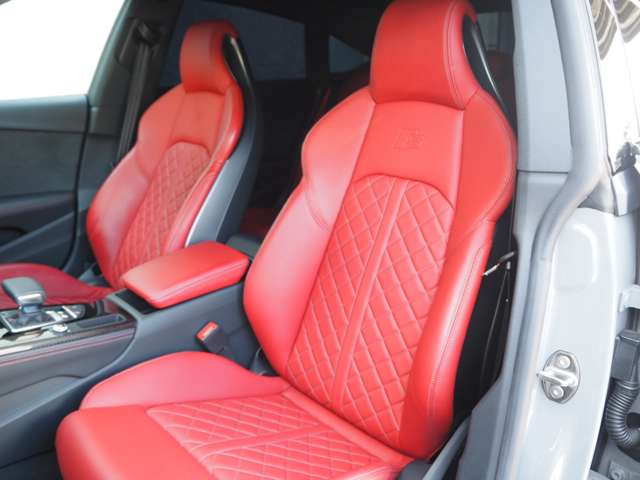 アウディ Ｓ５　スポーツバック ３．０ ４ＷＤ R5年 (近畿) 99