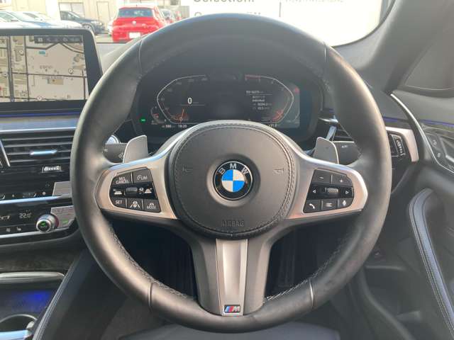 ＢＭＷ ５シリーズ ５２３Ｄ Ｘドライブ Ｍスポーツ ディーゼルターボ ４ＷＤ R3年 (近畿) 99