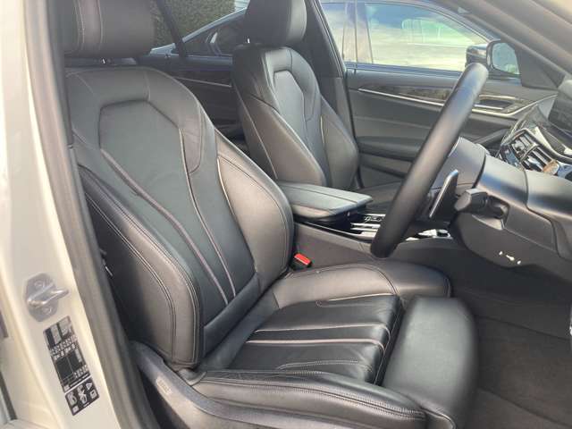 ＢＭＷ ５シリーズ ５２３Ｄ Ｘドライブ Ｍスポーツ ディーゼルターボ ４ＷＤ R3年 (近畿) 99