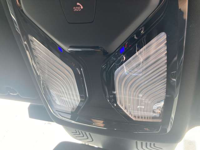 ＢＭＷ ５シリーズ ５２３Ｄ Ｘドライブ Ｍスポーツ ディーゼルターボ ４ＷＤ R3年 (近畿) 99