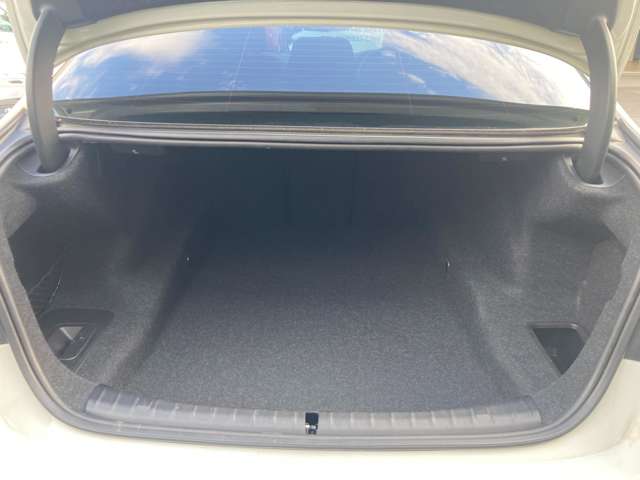 ＢＭＷ ５シリーズ ５２３Ｄ Ｘドライブ Ｍスポーツ ディーゼルターボ ４ＷＤ R3年 (近畿) 99