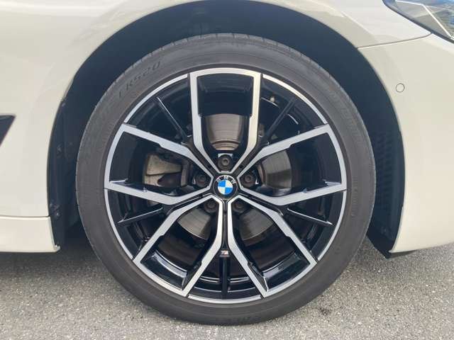 ＢＭＷ ５シリーズ ５２３Ｄ Ｘドライブ Ｍスポーツ ディーゼルターボ ４ＷＤ R3年 (近畿) 99