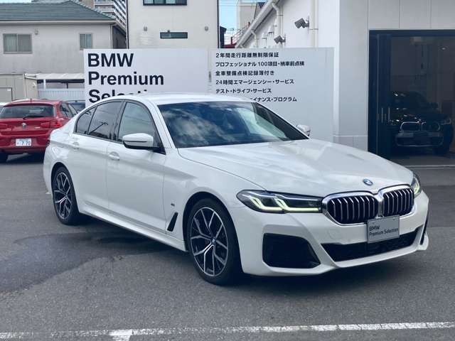 ＢＭＷ ５シリーズ ５２３Ｄ Ｘドライブ Ｍスポーツ ディーゼルターボ ４ＷＤ R3年 (近畿) 99