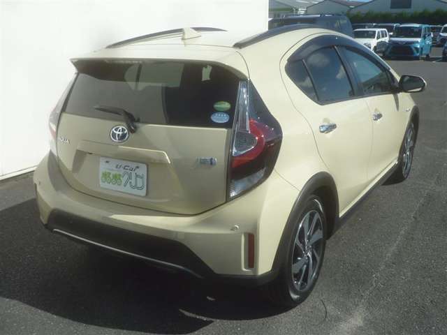 トヨタ アクア １．５ クロスオーバー グラム R1年 (東北) 99