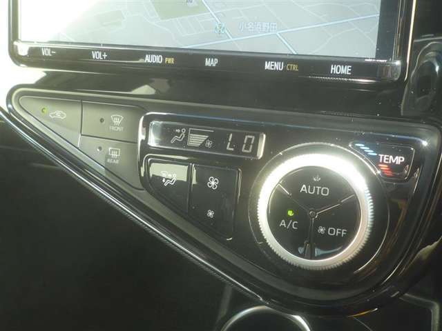 トヨタ アクア １．５ クロスオーバー グラム R1年 (東北) 99