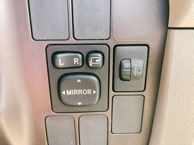 トヨタ パッソ １．０Ｘ　Ｌパッケージ H26年 (九州・沖縄) 99